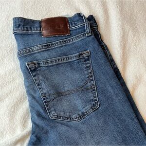 Hollister Slim Straight Jeans